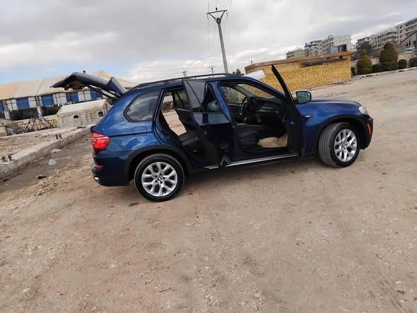 بي ام اكس 5 2013 - صورة 3