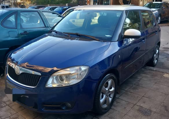 سكودا فابيا 2009 - صورة 1