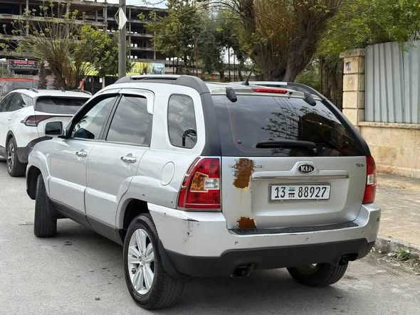 كيا سبورتاج 2010 - صورة 2