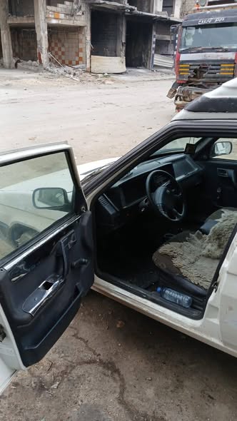 سكودا بيكاب 1995 - صورة 3