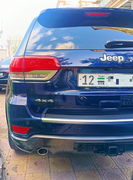 جيب جراند شيروكي 2018 - صورة 4