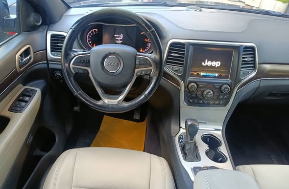 جيب جراند شيروكي 2018 - صورة 5