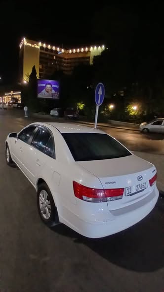 هيونداي سوناتا 2009 - صورة 4