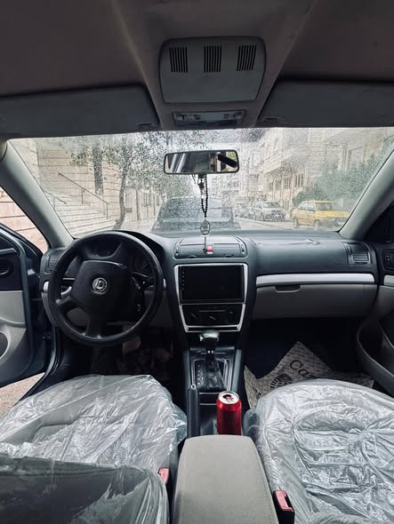 سكودا اوكتافيا 2007 - صورة 3