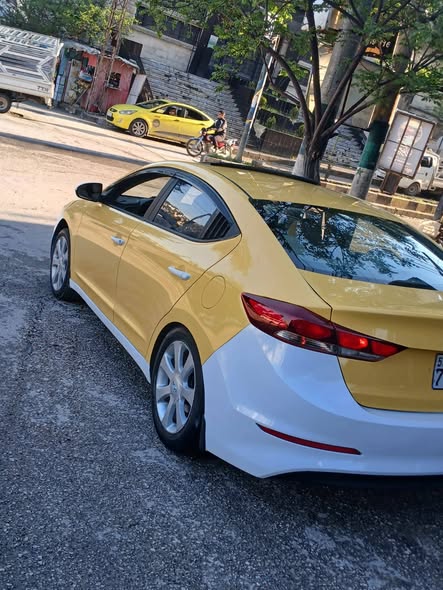 هوندا إلنترا 2018 - صورة 3