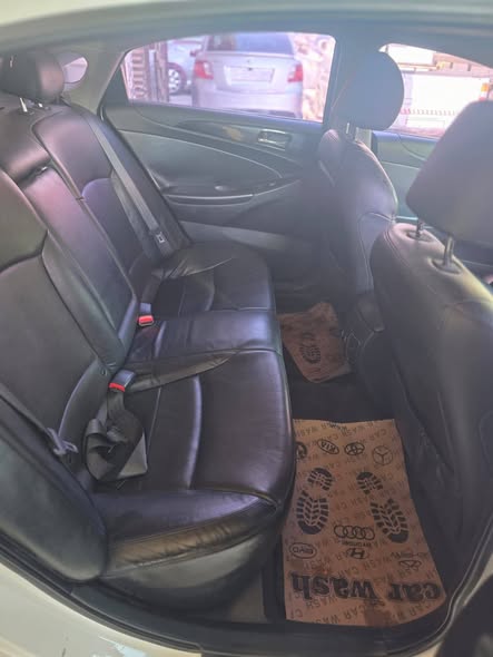 هيونداي سوناتا 2011 - صورة 3