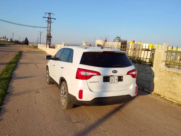 كيا سورنتو 2014 - صورة 5