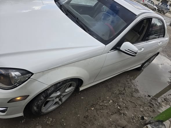 مرسيدس c300 2013 - صورة 3