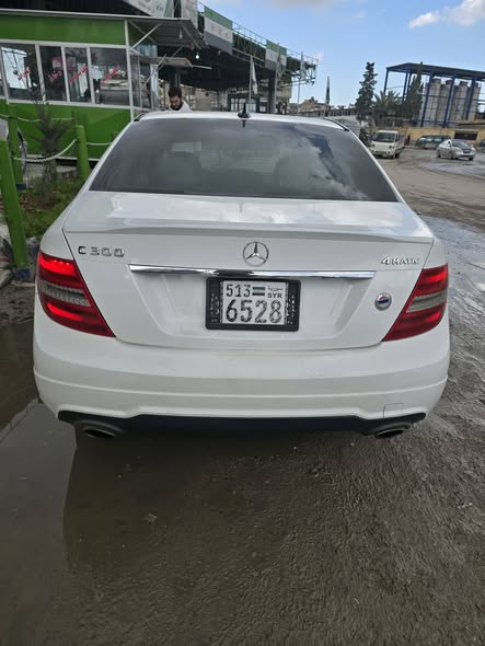 مرسيدس c300 2013 - صورة 5