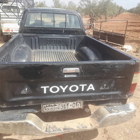 تويوتا هايلوكس 1999 - صورة 5