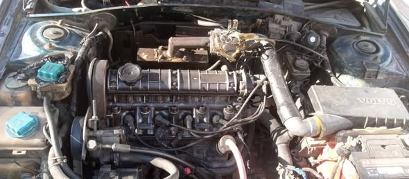 فولفو 200 1993 - صورة 3