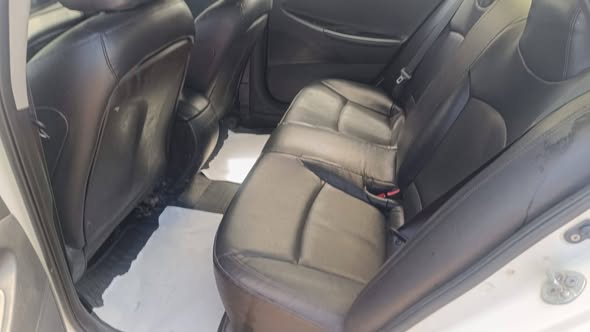 هيونداي سوناتا 2011 - صورة 2