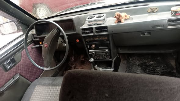 ميتسوبيشي لانسر 1983 - صورة 4