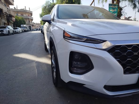 هيونداي سنتافي 2020 - صورة 3