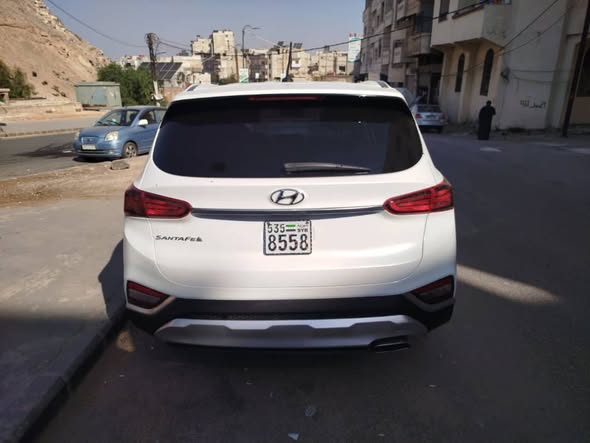 هيونداي سنتافي 2020 - صورة 5