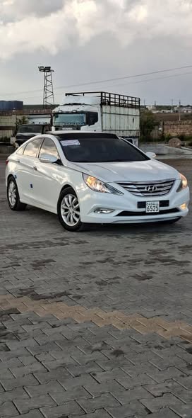 هيونداي سوناتا 2011 - صورة 3