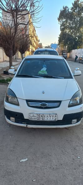 كيا ريو 2007 - صورة 1