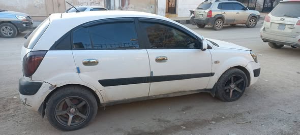 كيا ريو 2007 - صورة 2