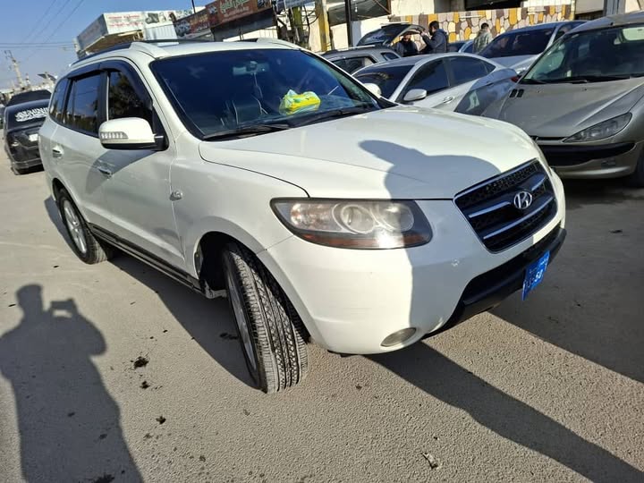 هيونداي سانتا في 2008