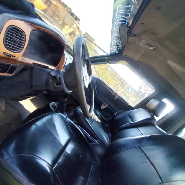 هيونداي بورتر 2000 - صورة 3