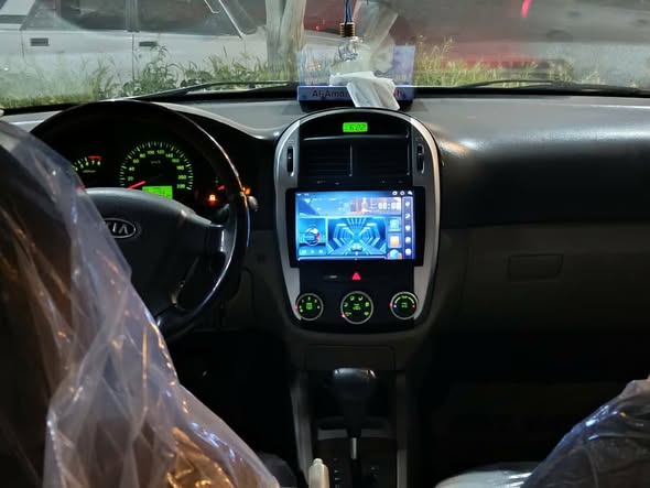 كيا سيراتو 2009 - صورة 1