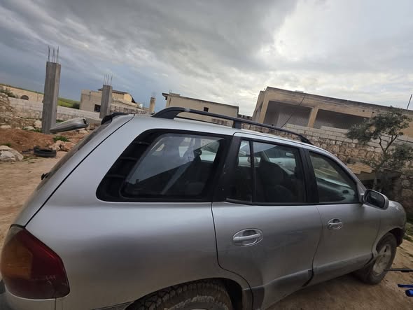 هيونداي سنتافيه 2001 - صورة 4