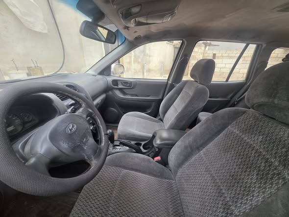 هيونداي سنتافيه 2001 - صورة 5