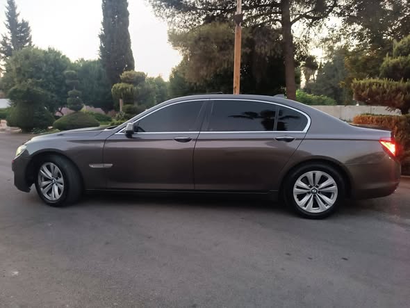 بي إم دبليو 730 LI 2014 - صورة 5