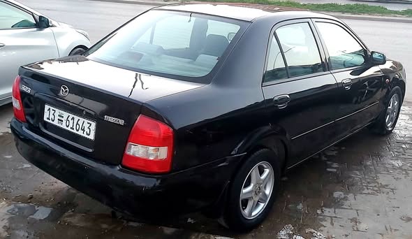 مازدا 323 2002 - صورة 4