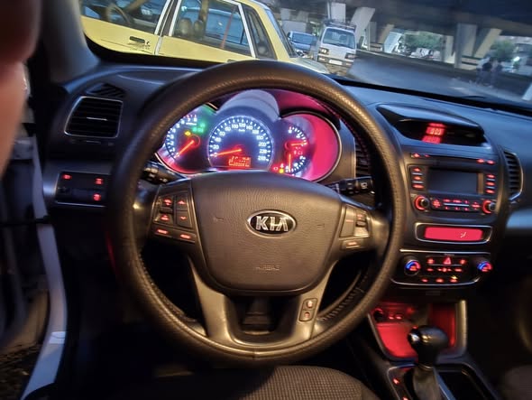 كيا سورينتو 2013 - صورة 1