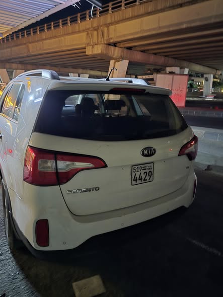 كيا سورينتو 2013 - صورة 3