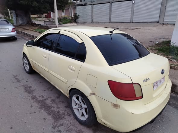 كيا ريو 2010 - صورة 4