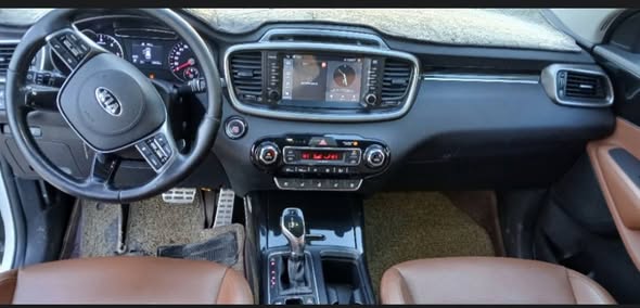 كيا سورينتو 2018 - صورة 4