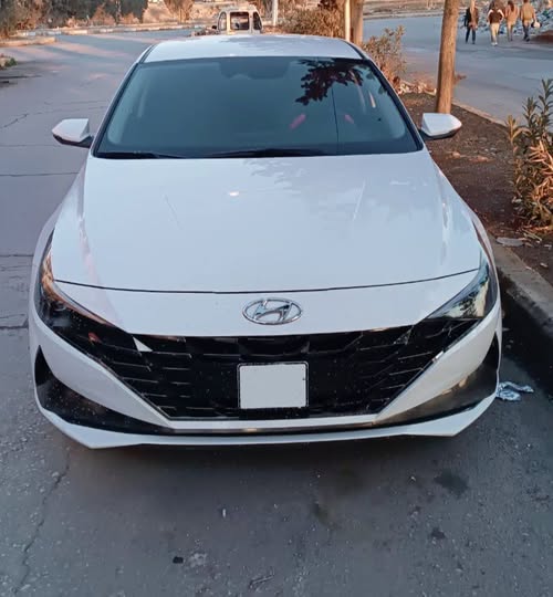 هيونداي افانتي 2021