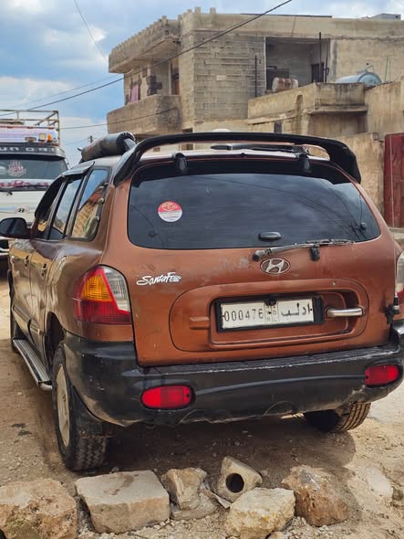 هيونداي سنتافي 2002 - صورة 3