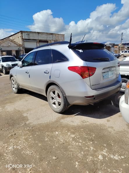 هيونداي فير كروز 2007 - صورة 3