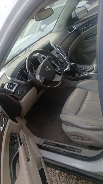 كاديلاك SRX 2013 - صورة 4