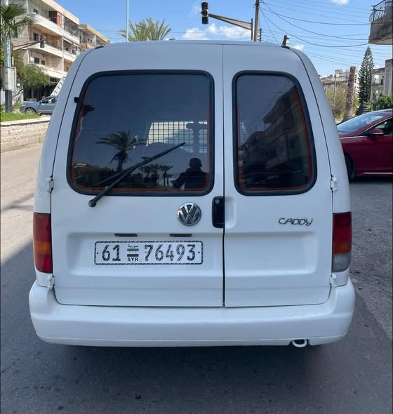فولكس فاغن كادي 1998 - صورة 2