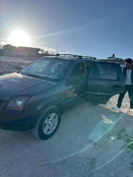 فورد ايكوسبورت 2007 - صورة 1