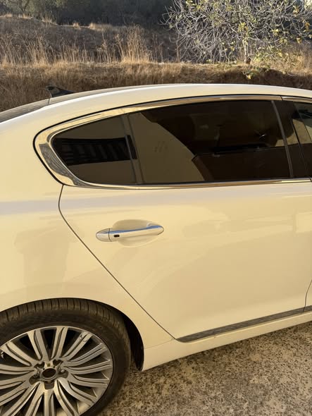 كيا K9 2014 - صورة 4