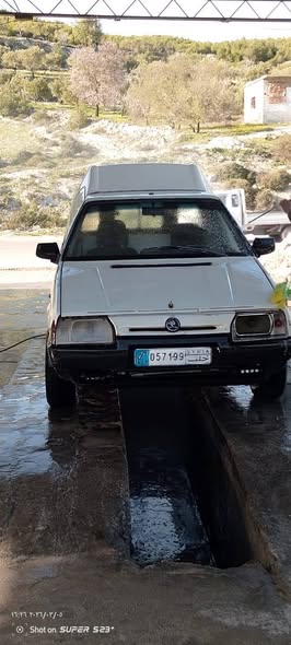 سكودا بيك أب 1996 - صورة 2