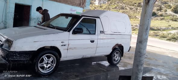 سكودا بيك أب 1996 - صورة 3