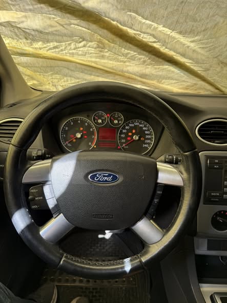 فورد فوكس 2007 - صورة 4