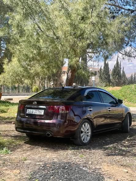 كيا فورتي 2011 - صورة 5