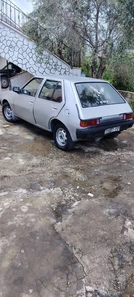 ميتسوبيشي كولت 1983 - صورة 3