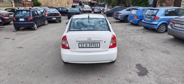 هيونداي فيرنا 2007 - صورة 2