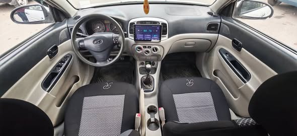 هيونداي فيرنا 2007 - صورة 3