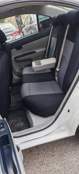 هيونداي فيرنا 2007 - صورة 4