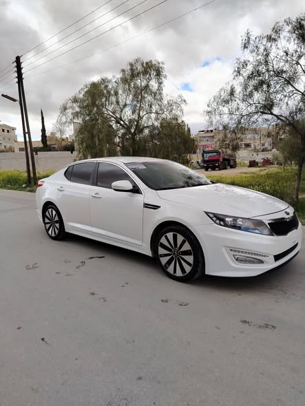 كيا أوبتيما 2011 - صورة 2