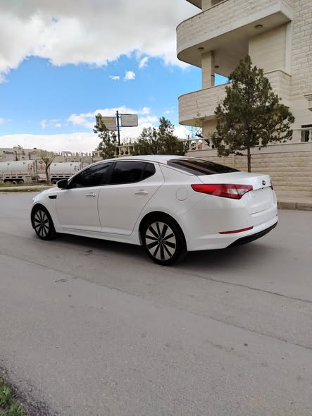 كيا أوبتيما 2011 - صورة 4